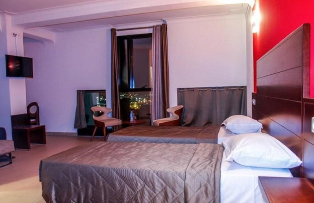 Hotel Du Nord Bejaïa エクステリア 写真